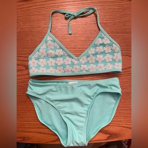 Girls Large ( 10-12 ) Mint Green. Bikini